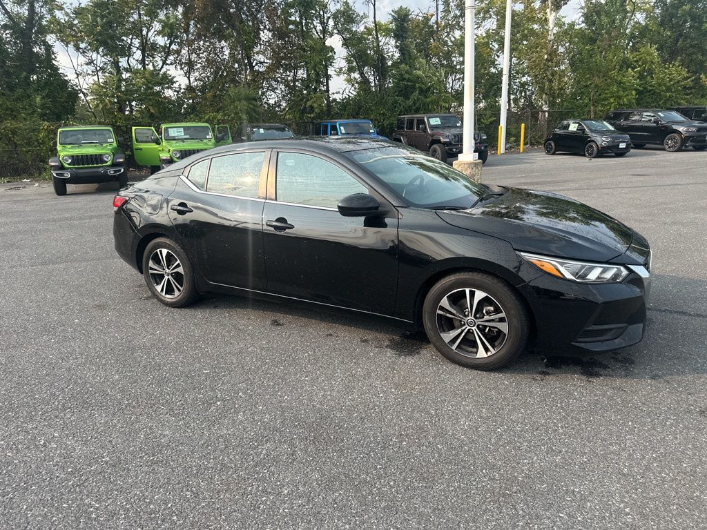 2022 Nissan Sentra SV photo 2