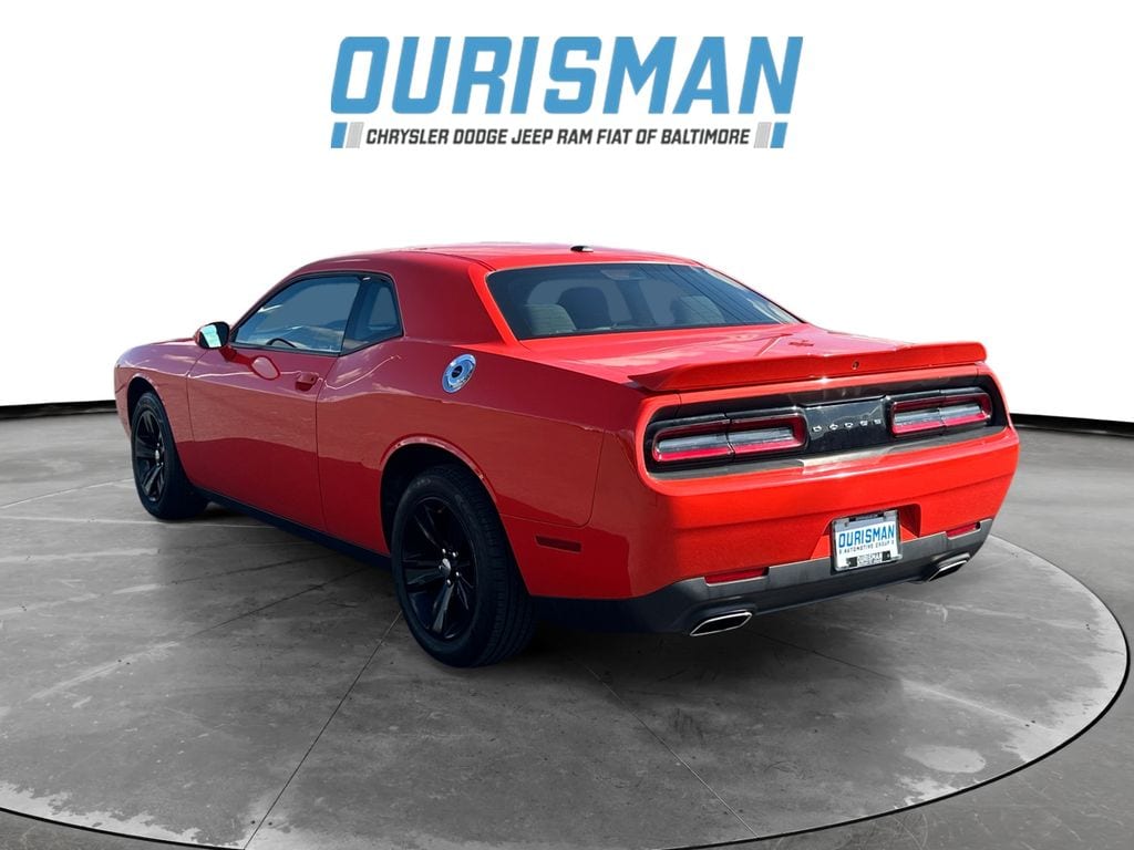 Used 2019 Dodge Challenger SXT Coupe