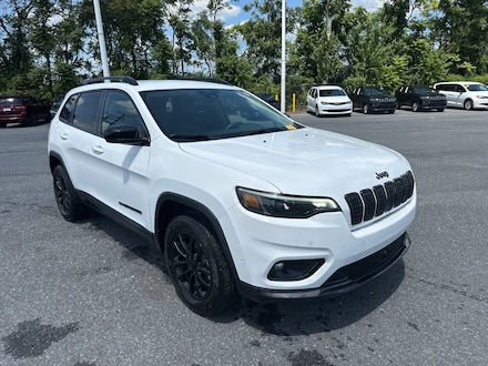 2023 Jeep Cherokee Altitude Lux SUV 2023 Jeep Cherokee Altitude Lux SUV