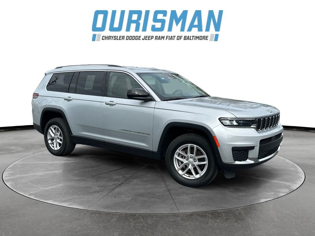Used 2023 Jeep Grand Cherokee L Laredo SUV