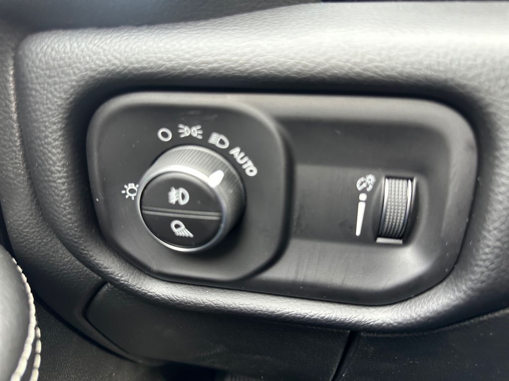 2025 RAM 2500 Big Horn - Photo 18
