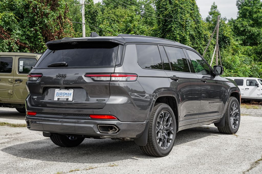 2025 Jeep Grand Cherokee L Summit Reserve photo 4