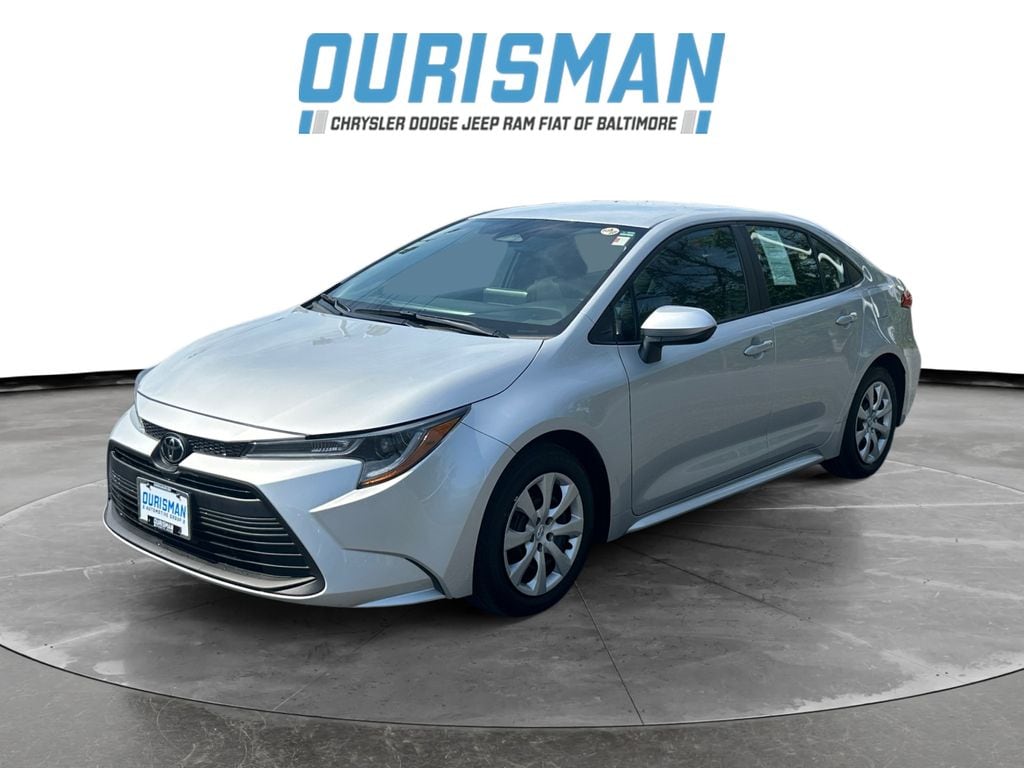 Used 2024 Toyota Corolla LE Sedan