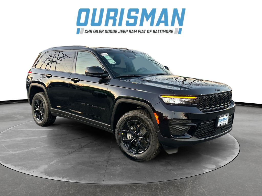 2025 Jeep Grand Cherokee Altitude's photo