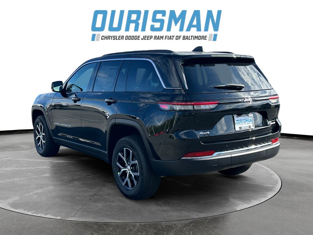 2025 Jeep Grand Cherokee Limited photo 2