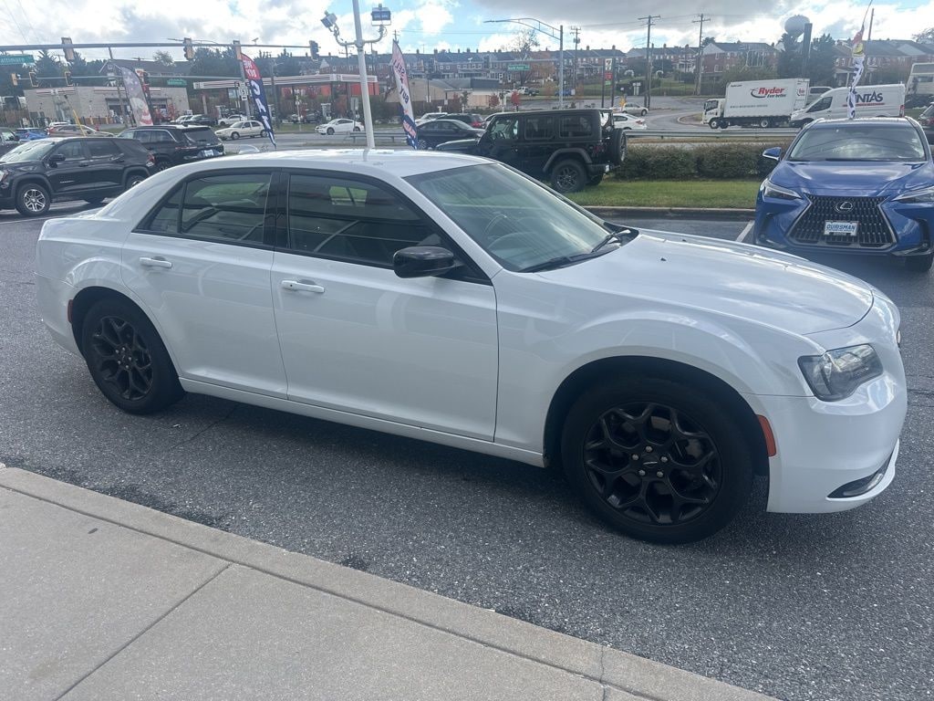 Used 2022 Chrysler 300 Touring Sedan