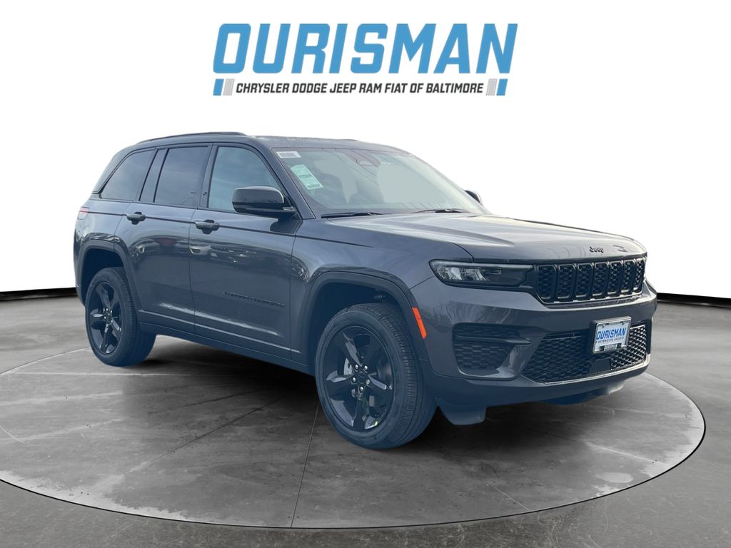 2025 Jeep Grand Cherokee Altitude's photo