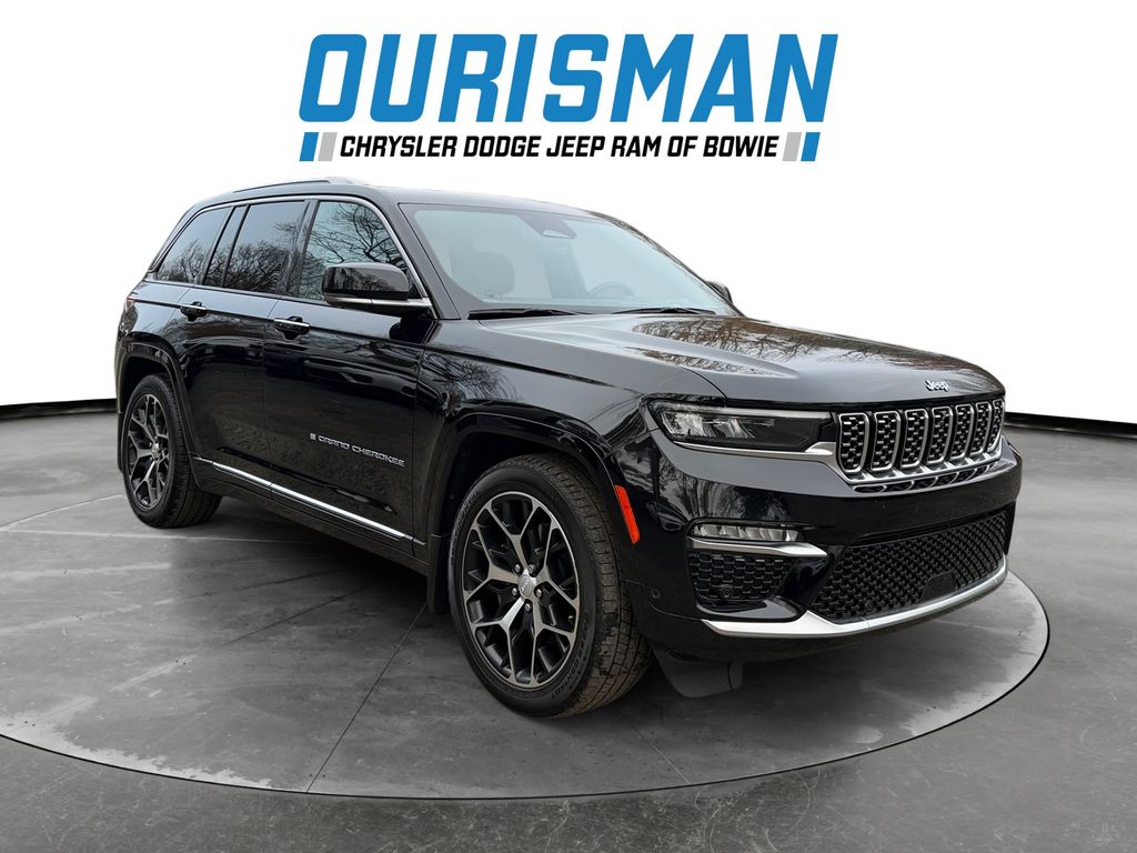 2022 Jeep Grand Cherokee Summit 4xe's photo