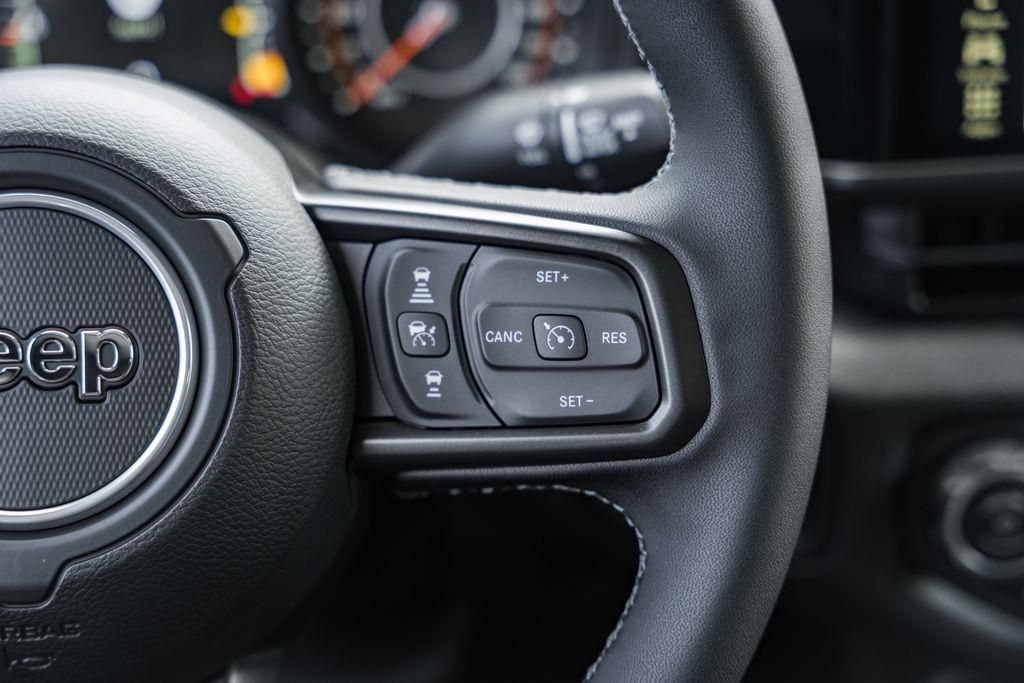 2025 Jeep Gladiator Sport S - Photo 31