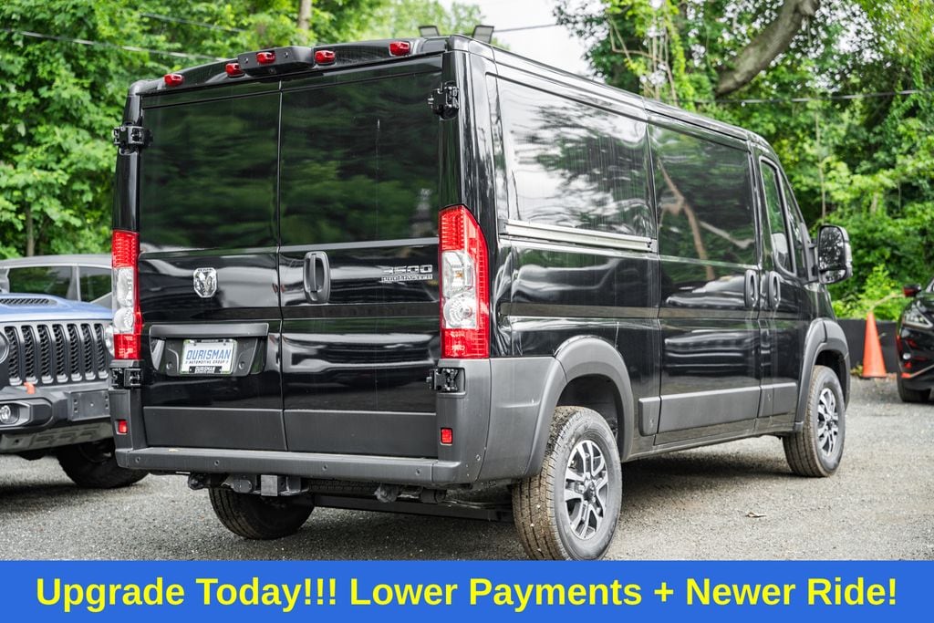 New 2025 Ram ProMaster PROMASTER 3500 SLT CARGO VAN LOW ROOF 136' WB Cargo Van