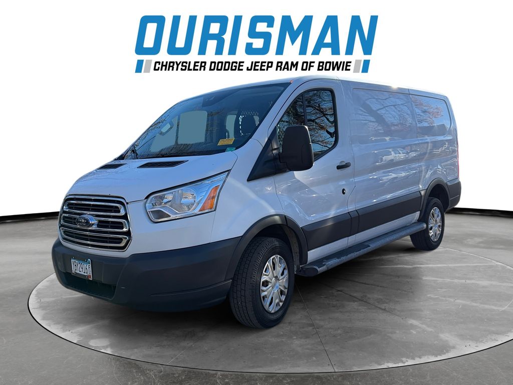 2018 Ford Transit photo 2