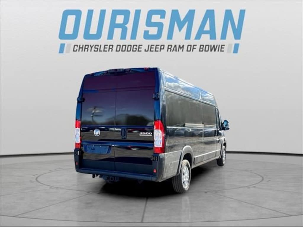 New 2025 Ram ProMaster PROMASTER 3500 SLT CARGO VAN HIGH ROOF 159' WB Cargo Van