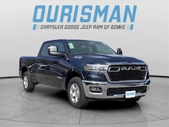 2025 Ram 1500 BIG HORN CREW CAB 4X4 6'4 BOX Pickup
