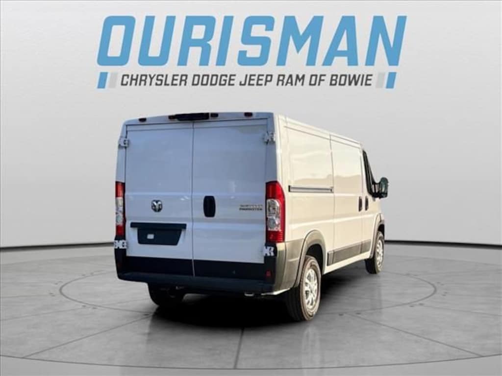 New 2025 Ram ProMaster PROMASTER 2500 SLT CARGO VAN LOW ROOF 136' WB Cargo Van