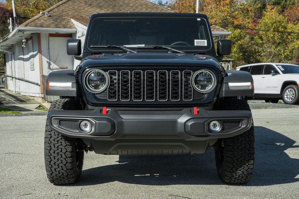 New 2025 Jeep Wrangler 4-DOOR RUBICON Sport Utility