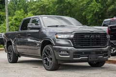 2026 Ram 1500 LARAMIE CREW CAB 4X4 5'7 BOX Pickup