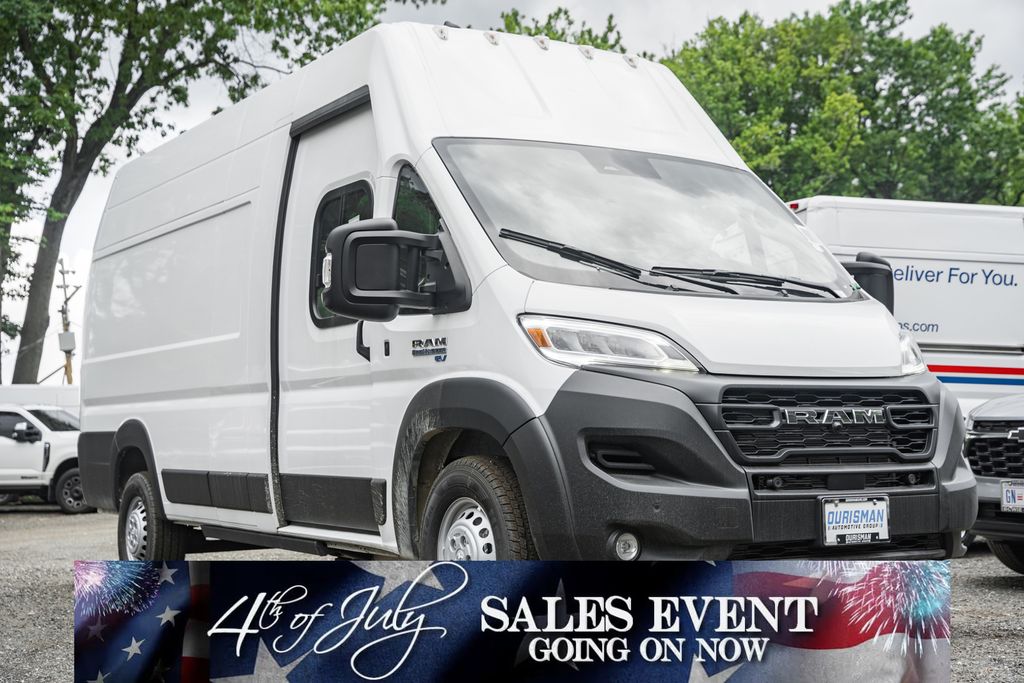 2025 RAM ProMaster Cargo Van