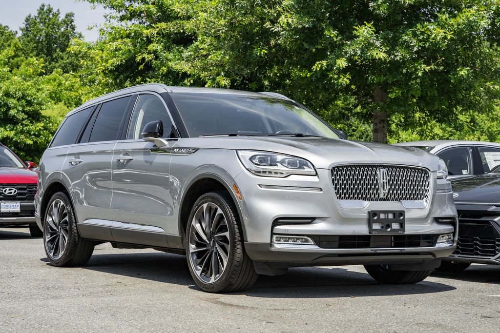 2023 Lincoln Aviator Reserve's photo