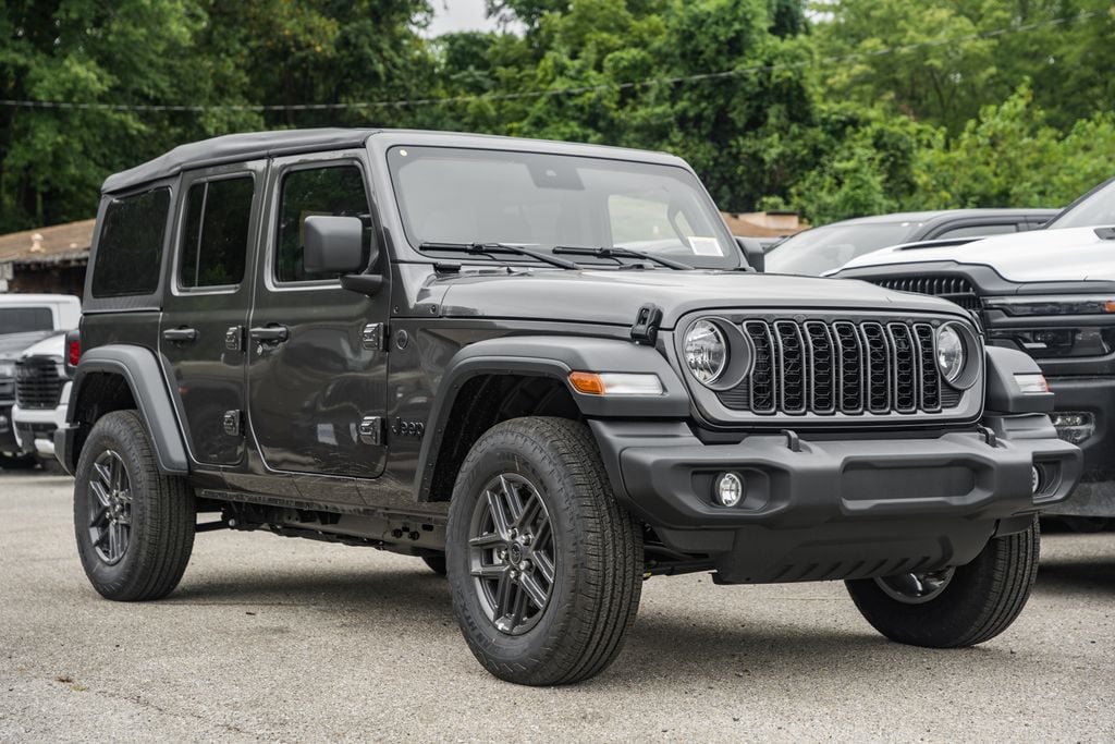 2025 Jeep Wrangler 4-Door Sport S's photo