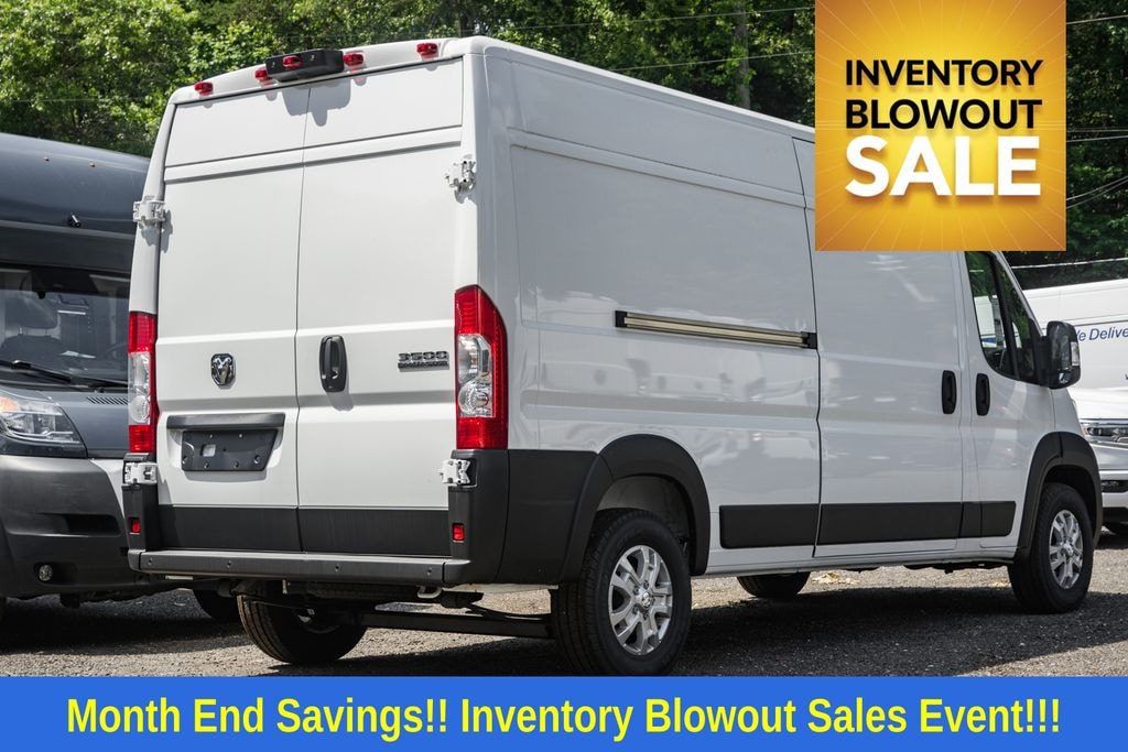 New 2025 Ram ProMaster PROMASTER 3500 SLT CARGO VAN HIGH ROOF 159' WB Cargo Van
