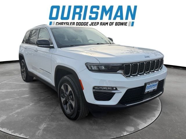 2023 Jeep Grand Cherokee 4xe's photo