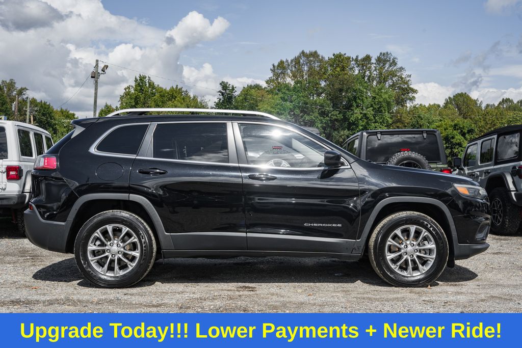 2020 Jeep Cherokee Latitude photo 3