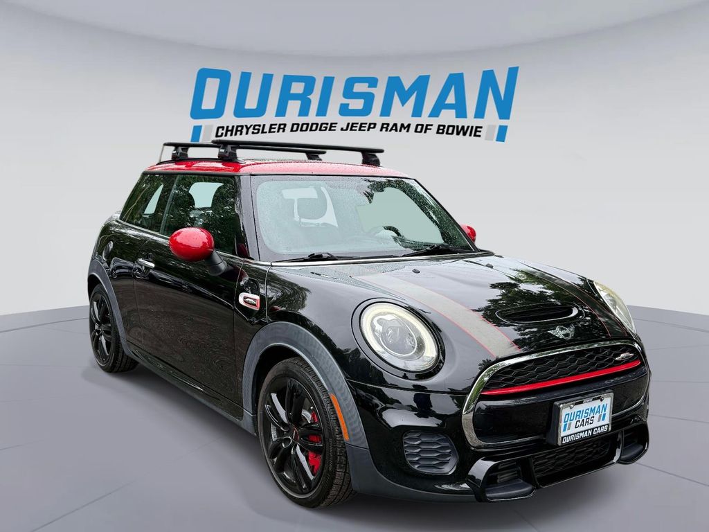 2017 MINI Cooper John Cooper Works Hardtop's photo