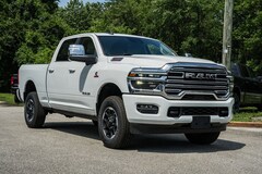 2025 Ram 2500 LARAMIE CREW CAB 4X4 6'4 BOX Pickup