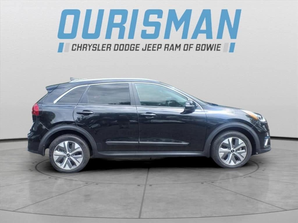 Used 2022 Kia Niro EX with VIN KNDCC3LG4N5132073 for sale in Bowie, MD