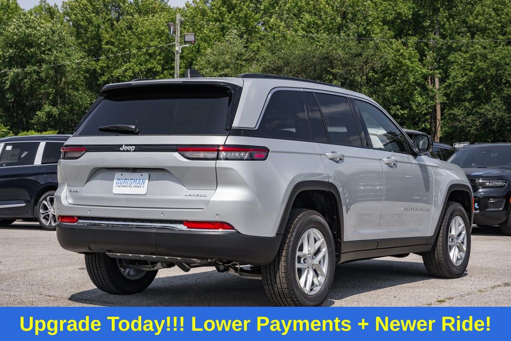 2025 Jeep Grand Cherokee Laredo X photo 4