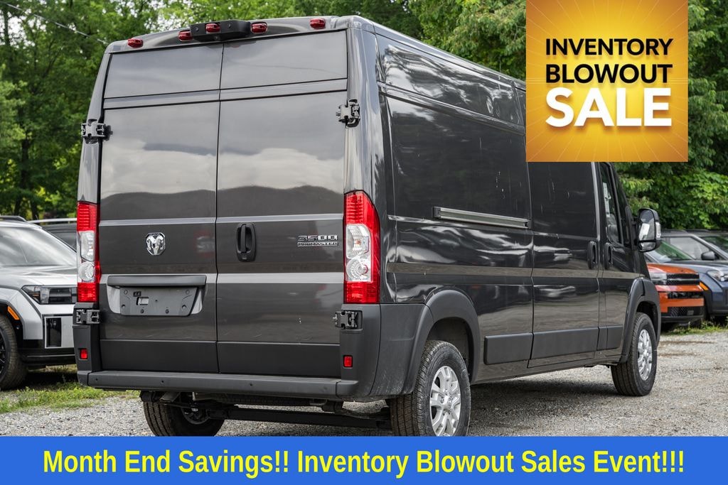 New 2025 Ram ProMaster PROMASTER 3500 SLT CARGO VAN HIGH ROOF 159' WB Cargo Van