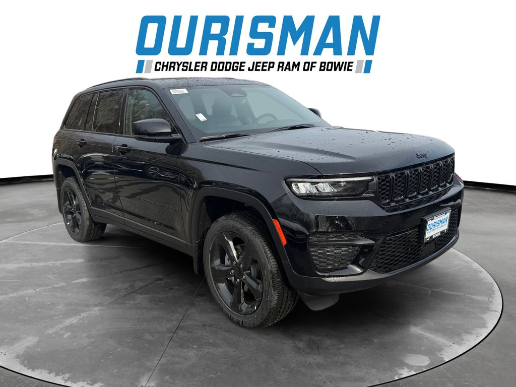 2025 Jeep Grand Cherokee Altitude's photo