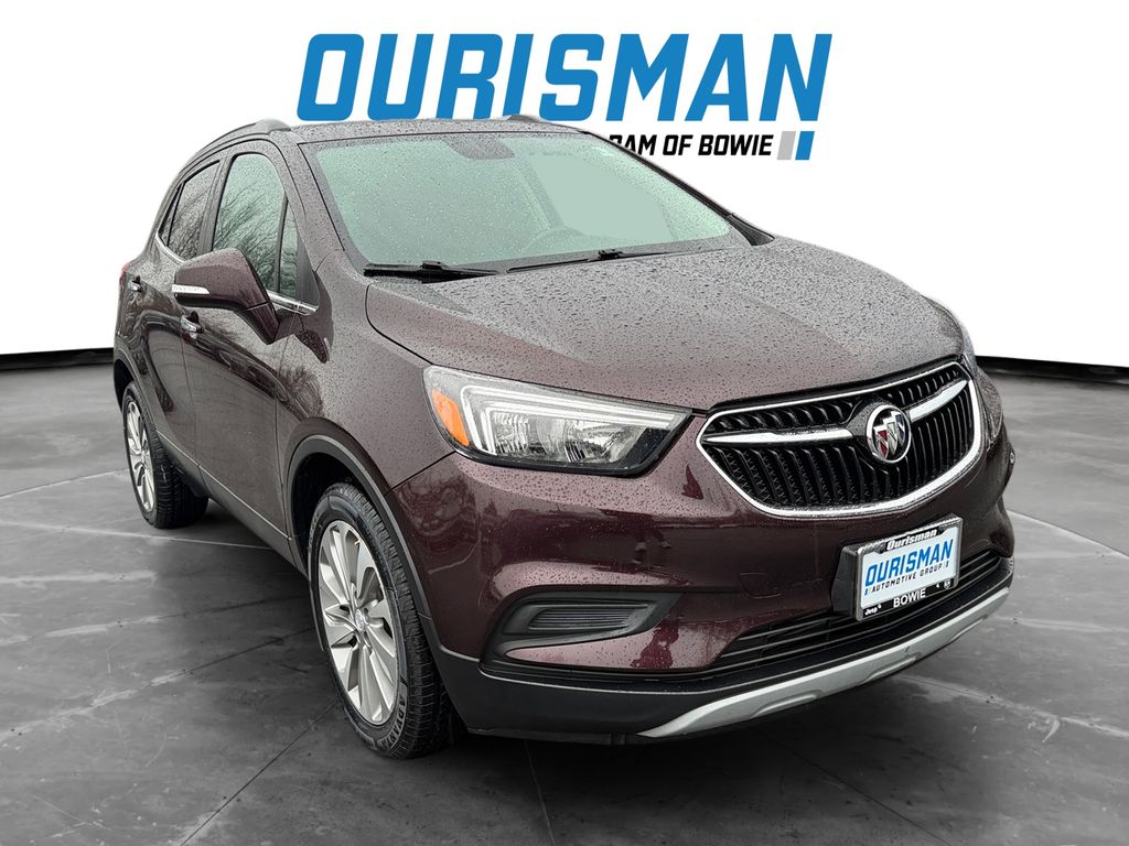2018 Buick Encore Preferred's photo