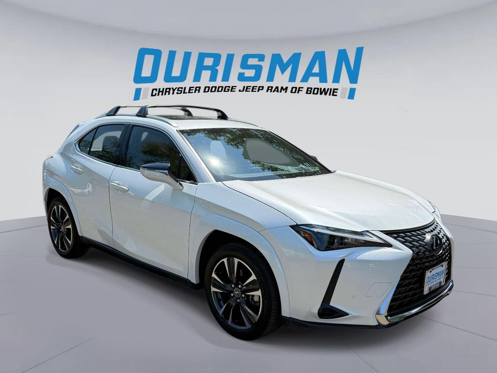 2025 Lexus UX 300h 300h Premium AWD's photo