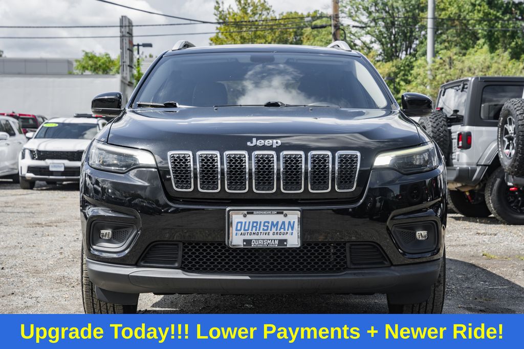 2020 Jeep Cherokee Latitude photo 2