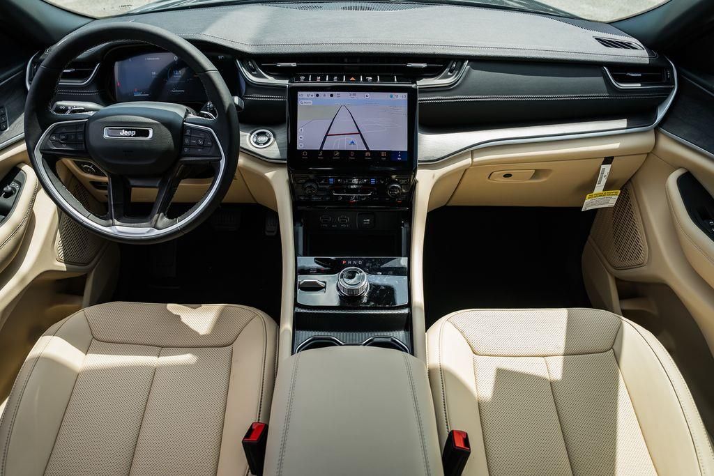 2025 Jeep Grand Cherokee L Limited - Photo 21