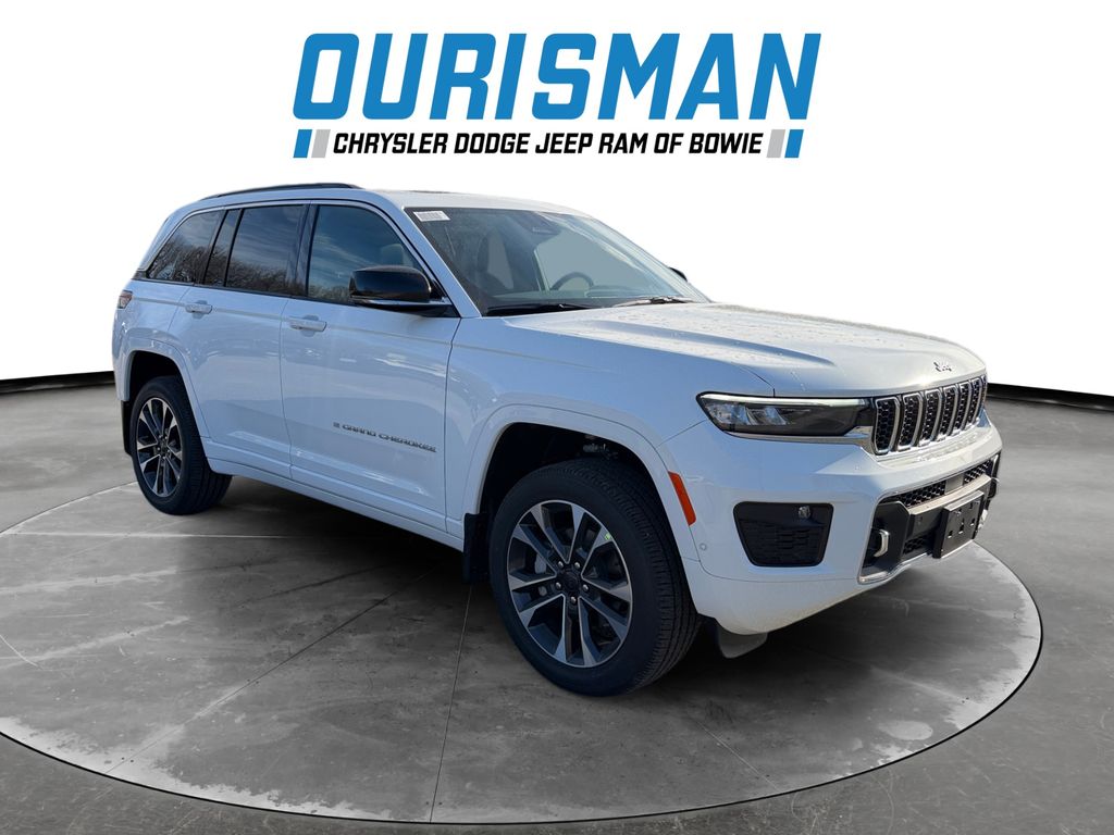2025 Jeep Grand Cherokee Overland's photo
