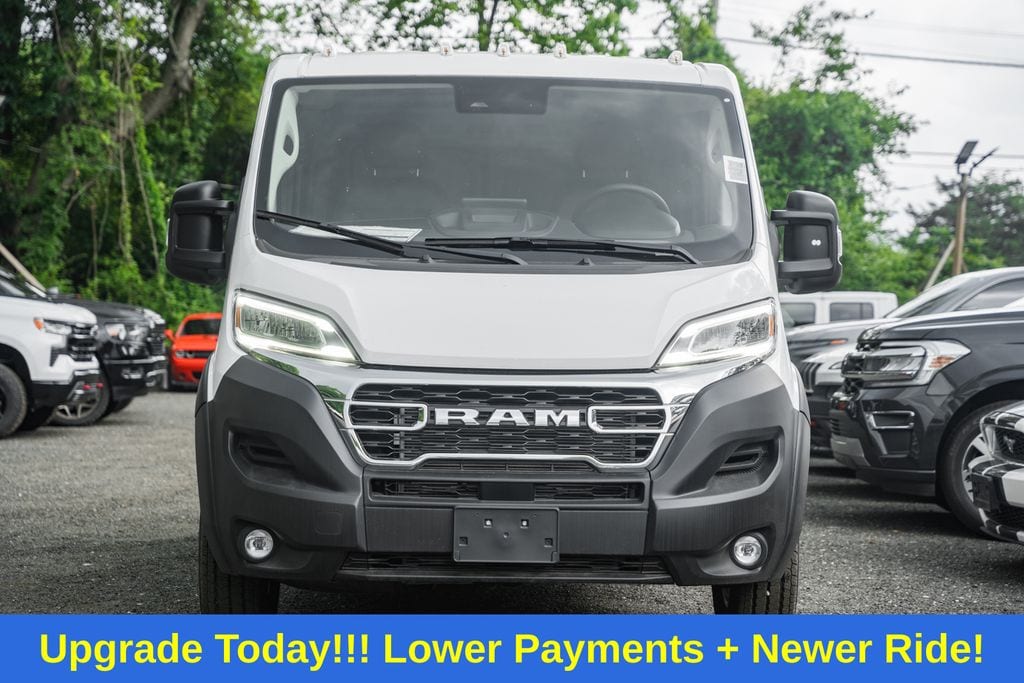 New 2025 Ram ProMaster PROMASTER 2500 SLT CARGO VAN LOW ROOF 136' WB Cargo Van