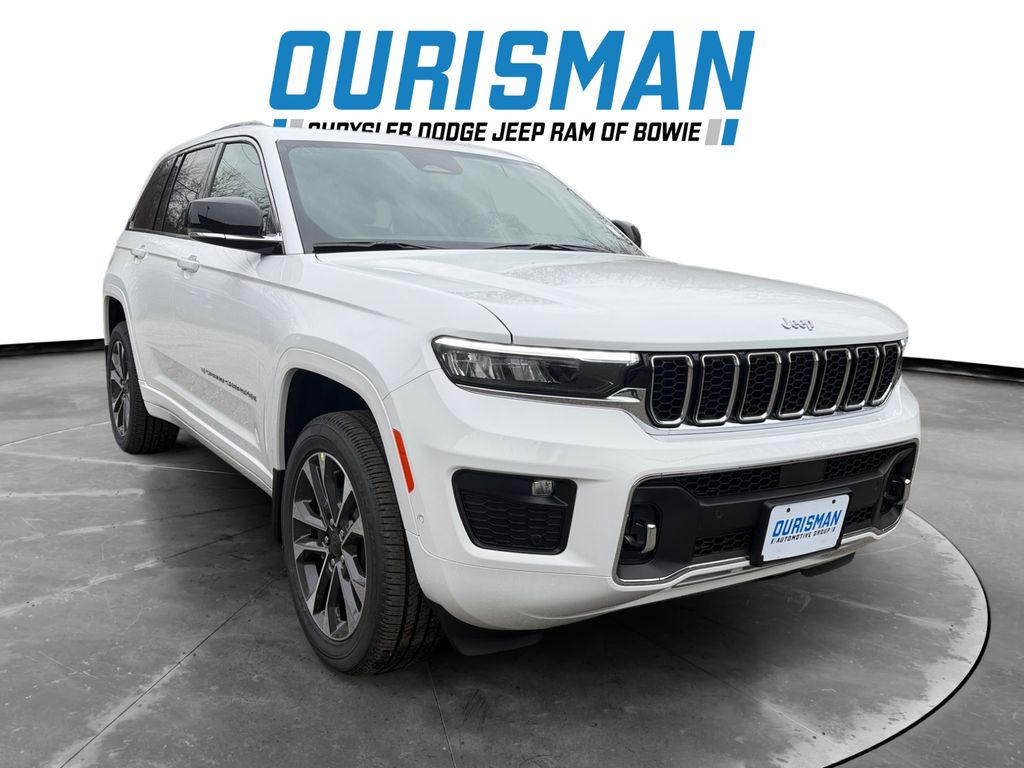 2025 Jeep Grand Cherokee Overland's photo