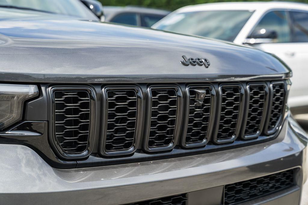 2025 Jeep Grand Cherokee L Limited - Photo 12