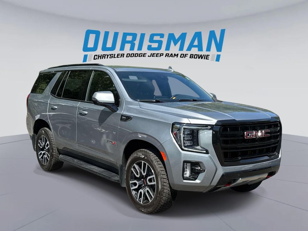 2024 GMC Yukon AT4 4X4's photo