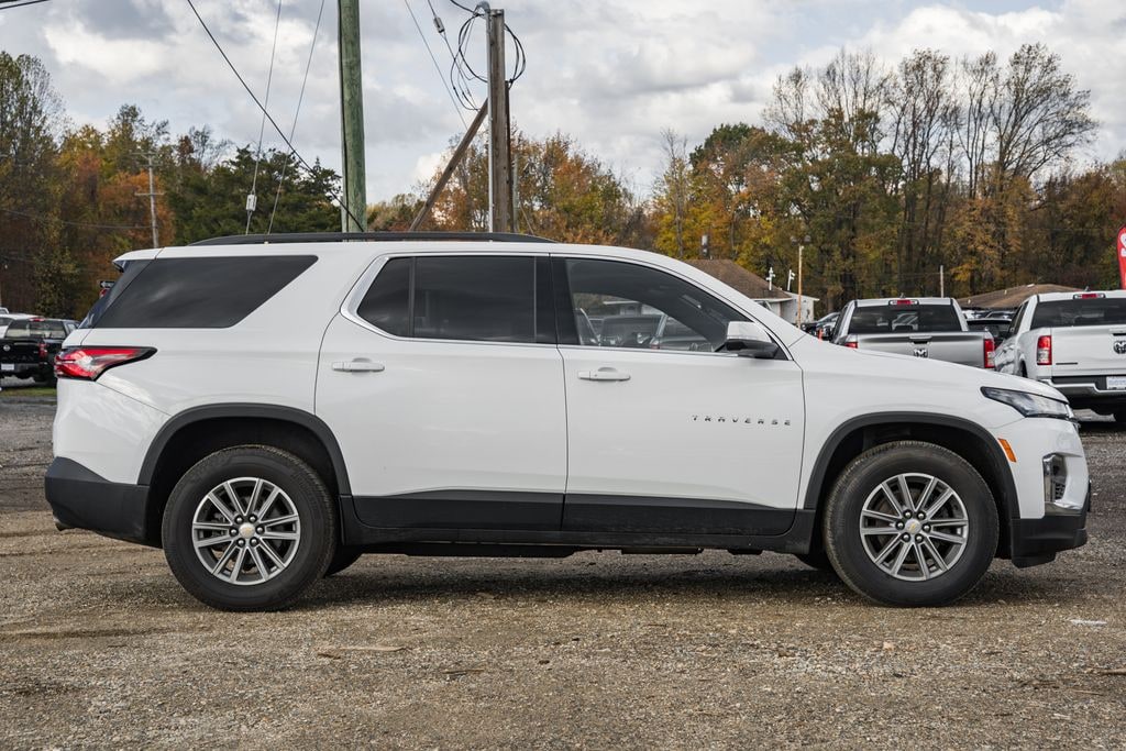 Used 2023 Chevrolet Traverse LT Leather SUV