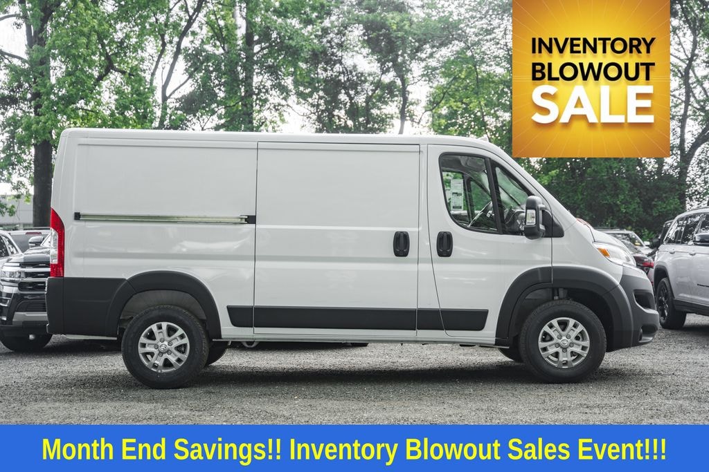 New 2025 Ram ProMaster PROMASTER 2500 SLT CARGO VAN LOW ROOF 136' WB Cargo Van