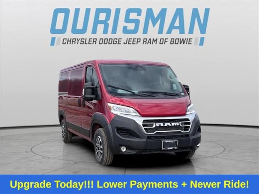 New 2025 Ram ProMaster PROMASTER 3500 SLT CARGO VAN LOW ROOF 136' WB Cargo Van