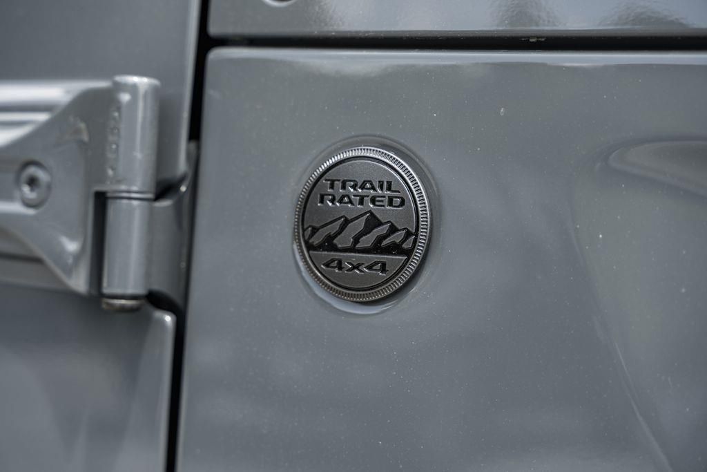 2025 Jeep Gladiator Sport S - Photo 16