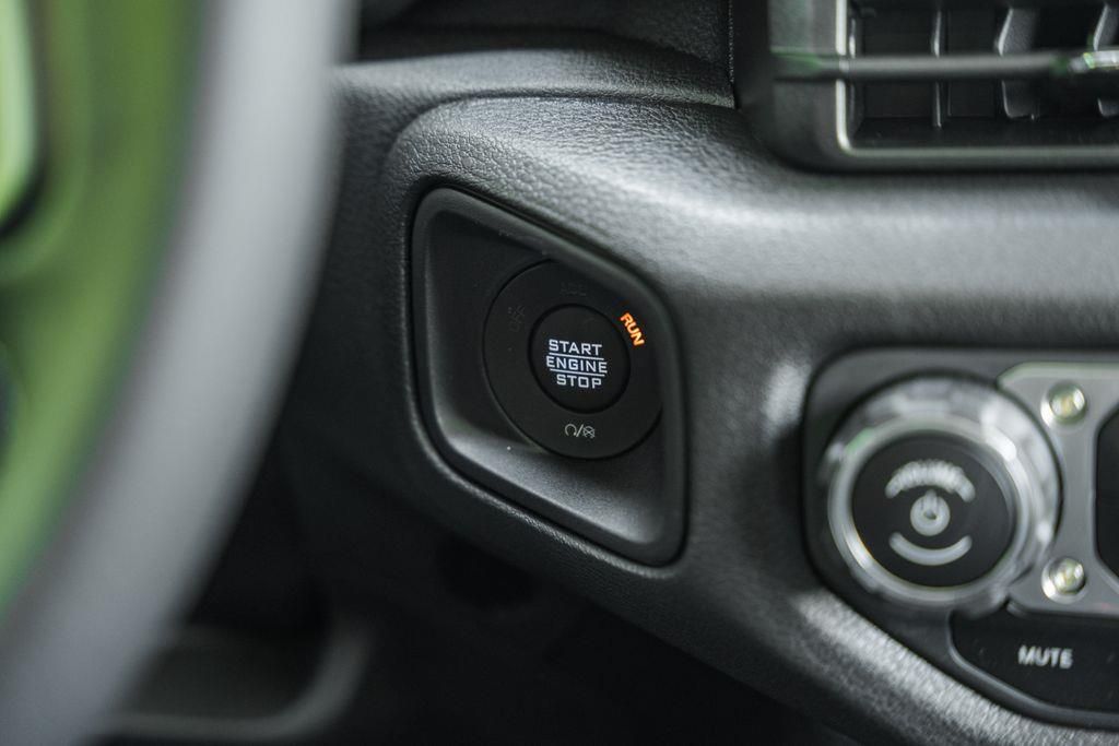 2025 Jeep Gladiator Sport S - Photo 27