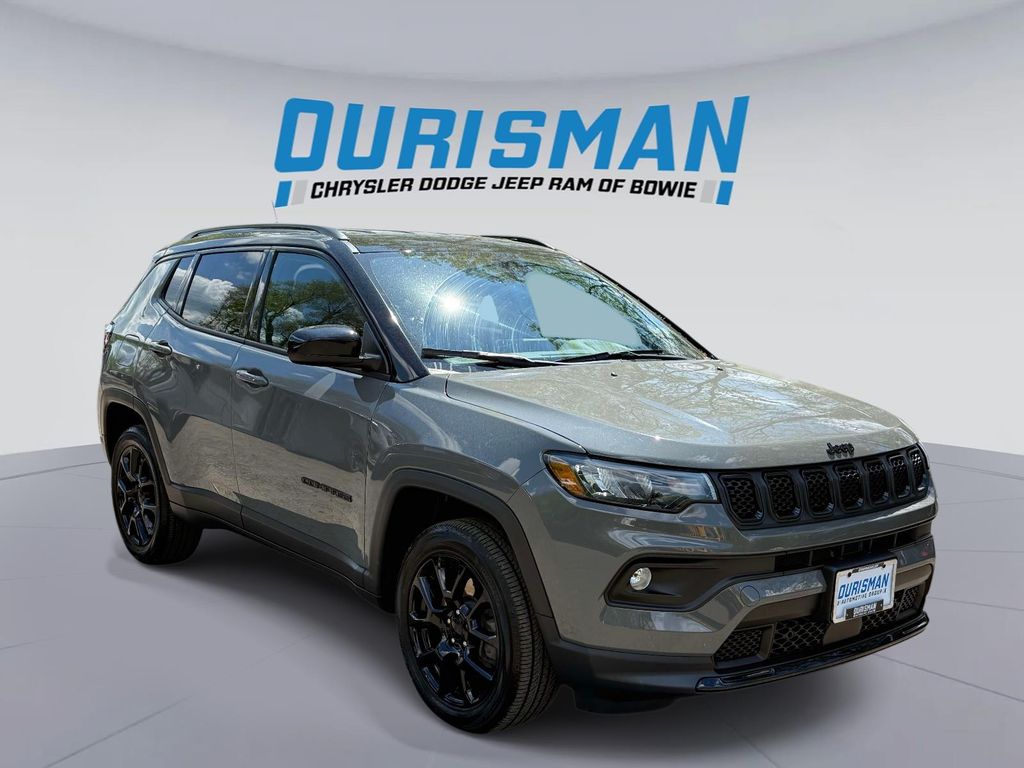 2023 Jeep Compass Altitude 4X4's photo