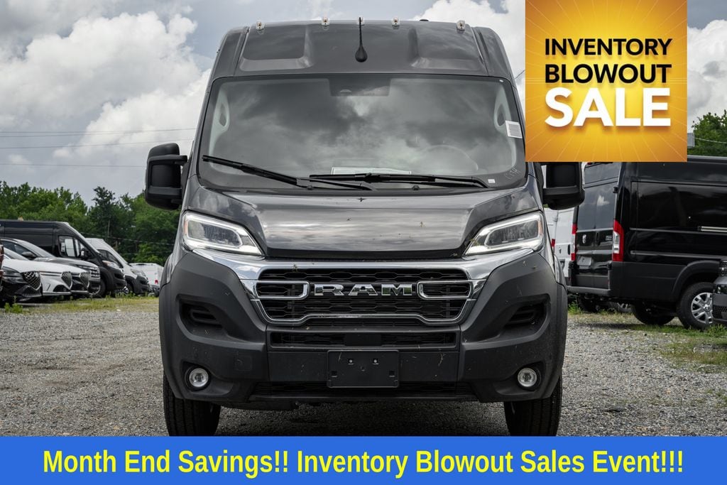 New 2025 Ram ProMaster PROMASTER 3500 SLT CARGO VAN HIGH ROOF 159' WB Cargo Van