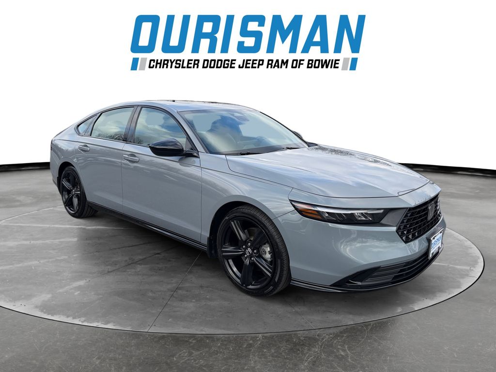 2023 Honda Accord Hybrid Sport-L's photo