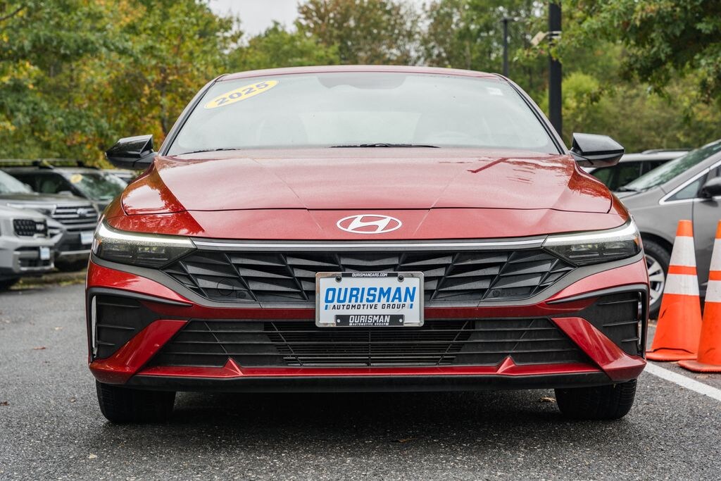 Used 2025 Hyundai Elantra SEL Sport Sedan